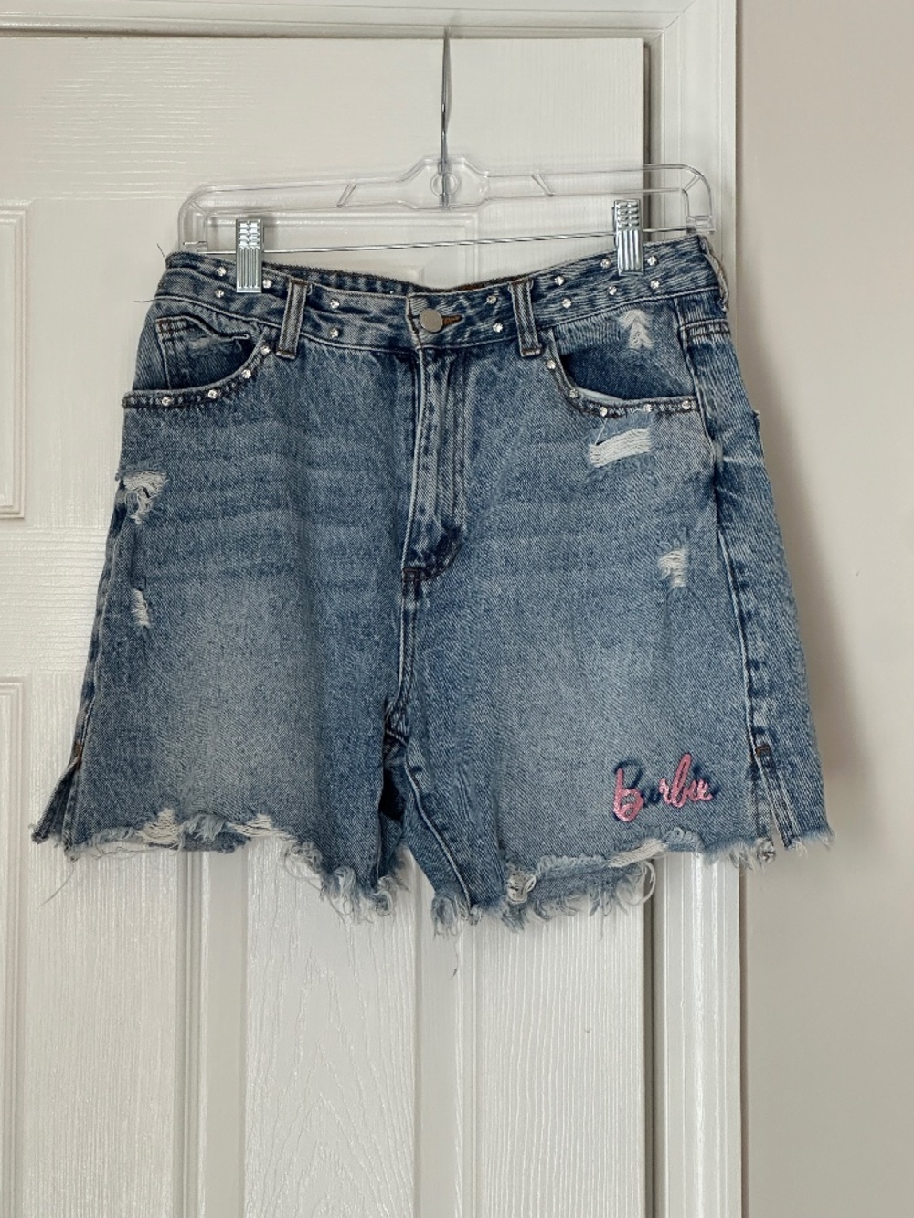 Barbie X Forever 21 Denim Shorts Jorts Studded Pink Size Large Cut off Distress